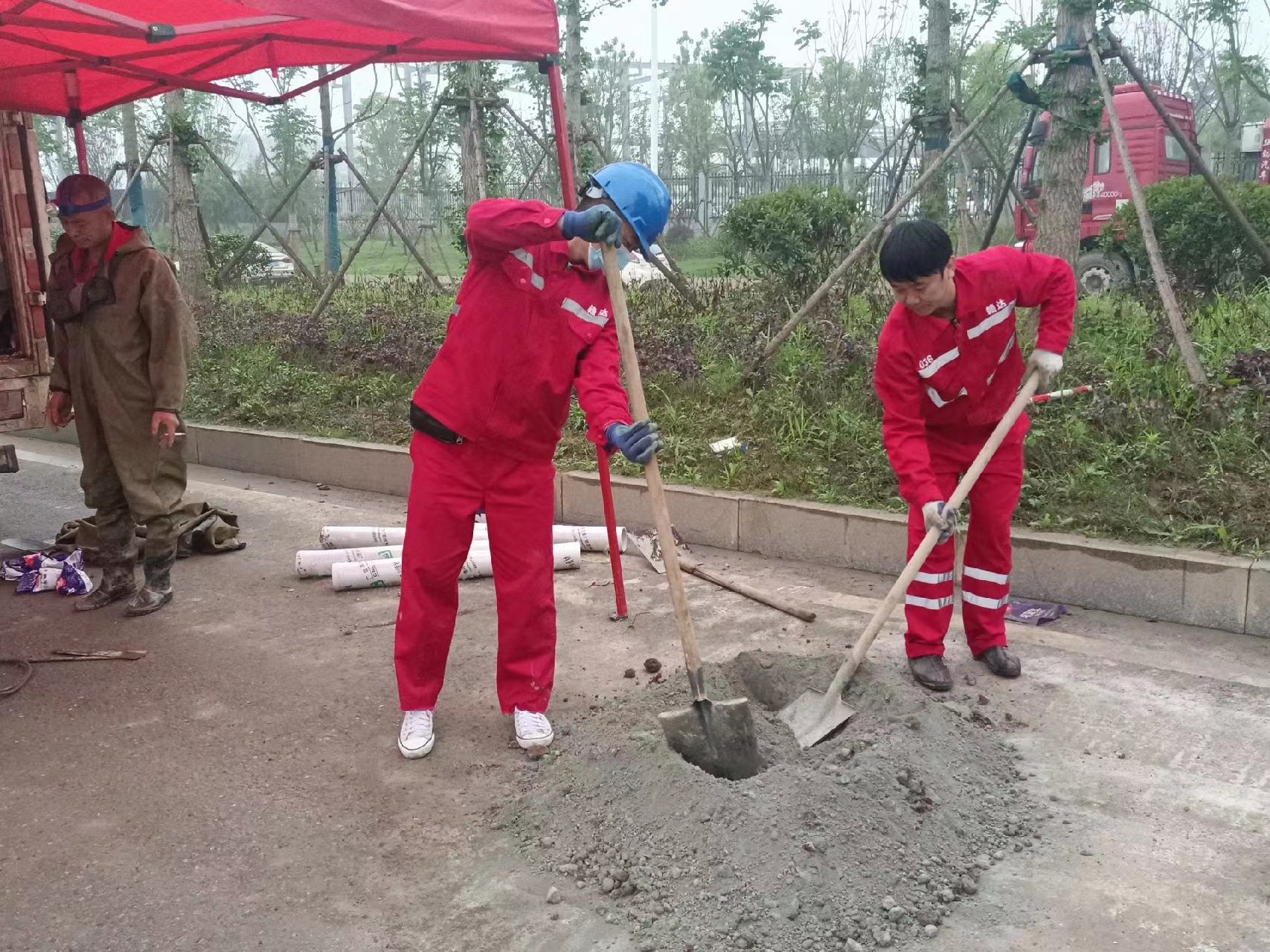 团风管道疏通哪家好】及时进行市政管道清淤
